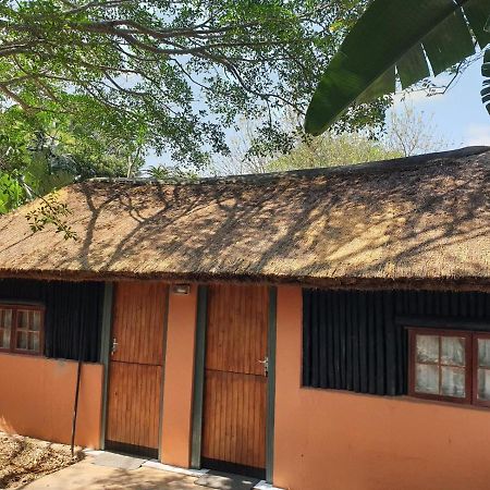 Pumusa Bushcamp Hluhluwe Kültér fotó