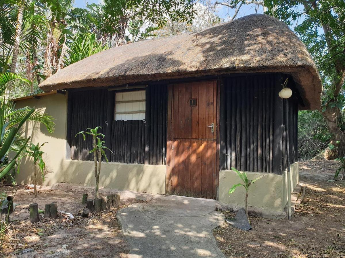 Pumusa Bushcamp Hluhluwe Kültér fotó