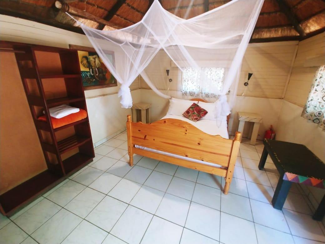 Pumusa Bushcamp Hluhluwe Kültér fotó